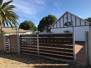 MELJAA GROUP Guesthouse